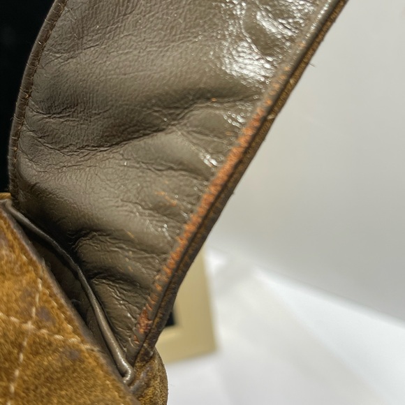 Chanel Brown Suede Shoulder Bag,with auth. Card and care card, pre loved. - Picture 14 of 16